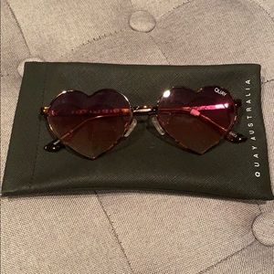 Quay heart shaped sunnies